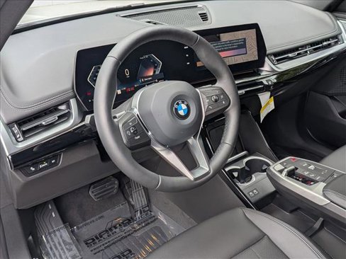 New 2025 BMW X1 xDrive28i w/ Convenience Package image 3