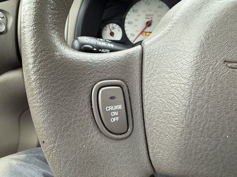 Used 2003 Saturn L-Series L200 w/ Convenience Pkg image 21