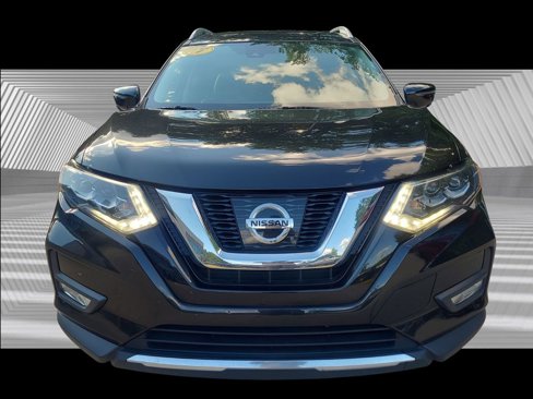 Used 2017 Nissan Rogue SL w/ SL Premium Package image 4