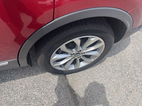 Used 2019 Lincoln MKC Select w/ Select Plus Package image 3