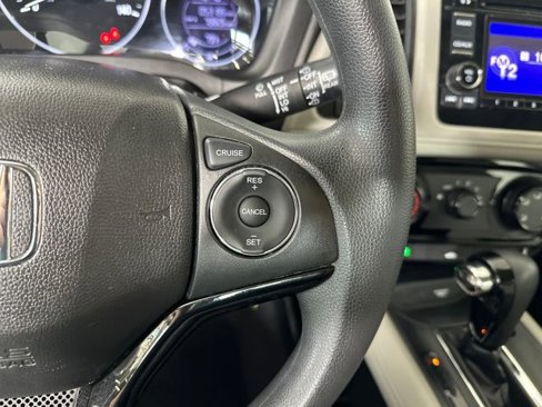 Used 2018 Honda HR-V LX image 16