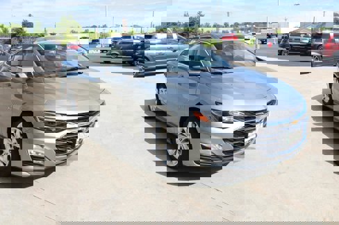 Used 2023 Chevrolet Malibu LT image 5