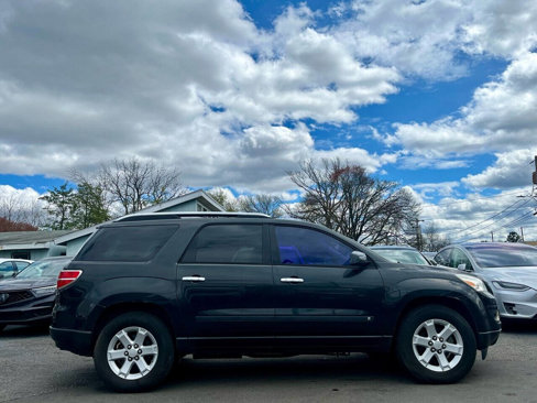 Used 2007 Saturn Outlook XE w/ Preferred Pkg image 8