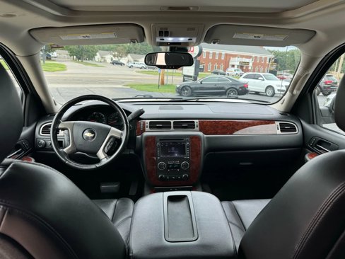 Used 2009 Chevrolet Avalanche LTZ image 21