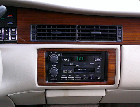 Used 1995 Cadillac De Ville Concours image 30