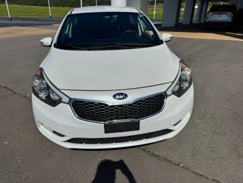 Used 2016 Kia Forte LX image 3