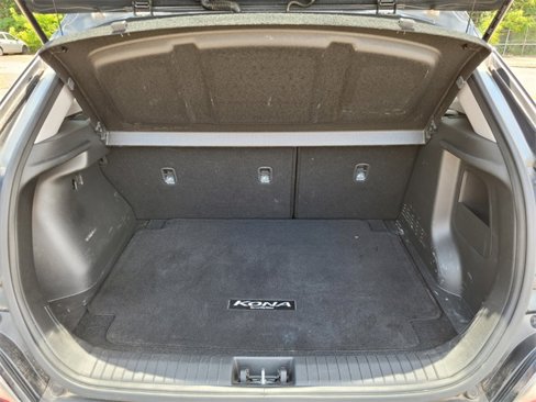 Used 2022 Hyundai Kona SEL w/ Convenience Package image 16