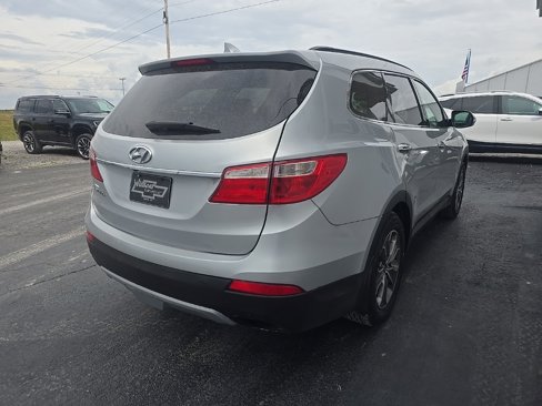 Used 2014 Hyundai Santa Fe GLS image 8