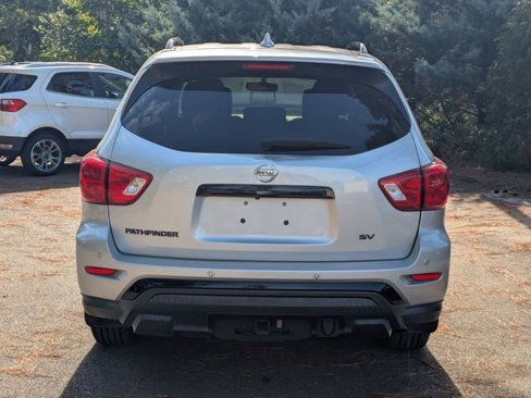 Used 2019 Nissan Pathfinder SV w/ Rock Creek Edition image 4