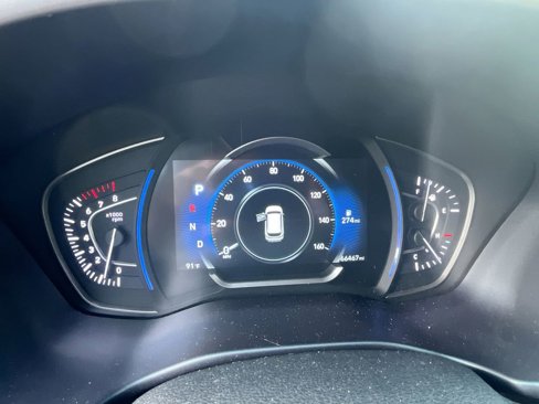 Used 2020 Hyundai Santa Fe Limited image 15