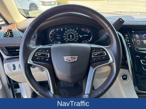 Used 2016 Cadillac Escalade Luxury image 26