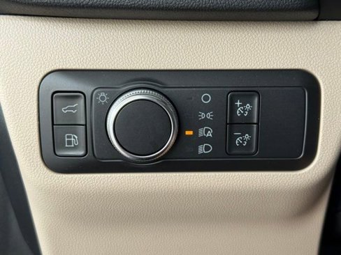 Used 2021 Ford Escape SE w/ Convenience Package image 14