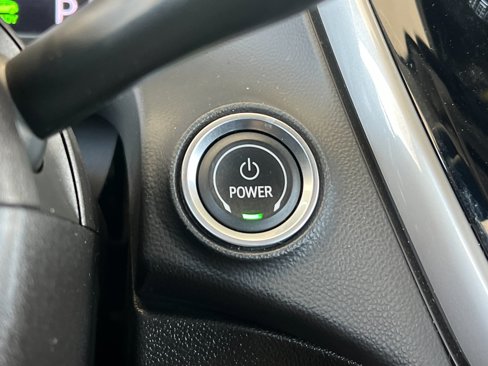 Used 2022 Chevrolet Bolt EUV LT w/ Driver Confidence Package image 24