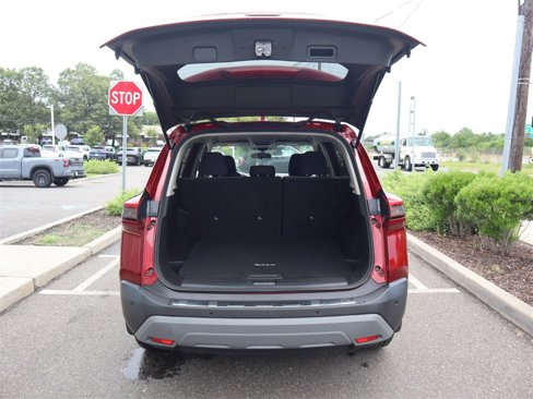 Certified 2022 Nissan Rogue SV image 26
