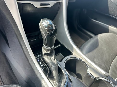 Used 2013 Hyundai Sonata Limited image 18