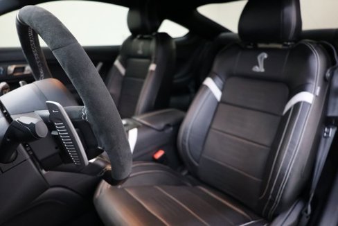 Used 2022 Ford Mustang Shelby GT500 w/ Technology Package image 73