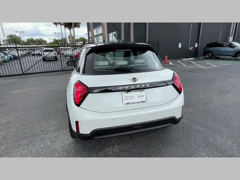 Certified 2025 MINI Cooper S image 21