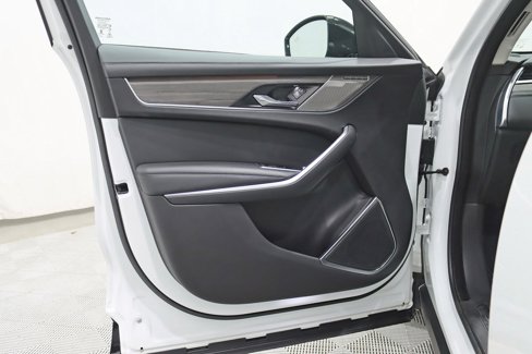 Used 2022 Jaguar F-PACE S image 30