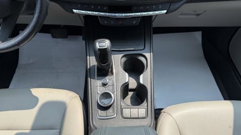 Certified 2019 Cadillac XT4 Luxury w/ Cold Weather Package image 12