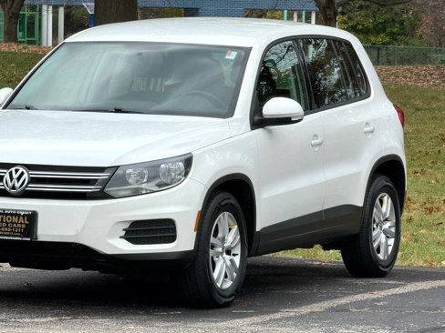 Used 2012 Volkswagen Tiguan S image 16