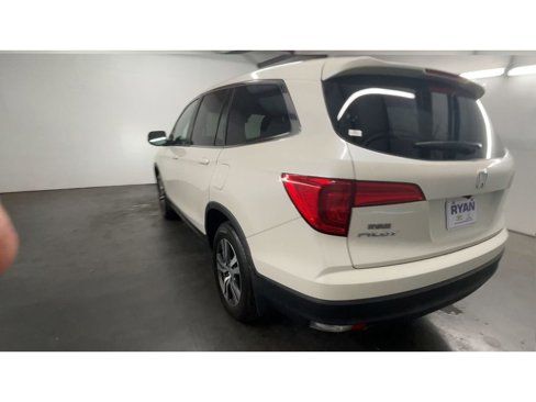 Used 2018 Honda Pilot EX image 7