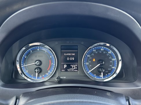 Certified 2017 Toyota Corolla SE 50th Anniversary image 23