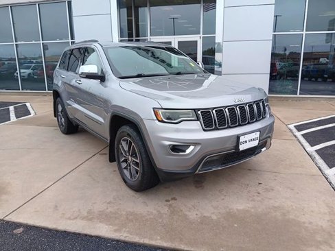 Used 2018 Jeep Grand Cherokee Limited w/ Luxury Group II image 8