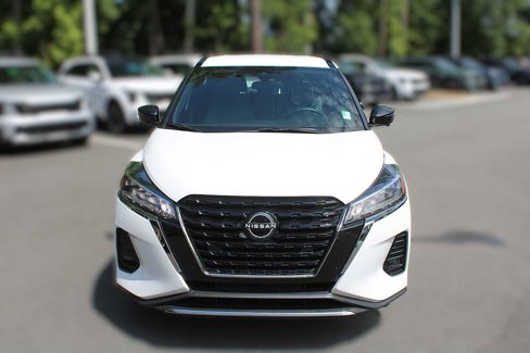 Used 2022 Nissan Kicks SR image 16