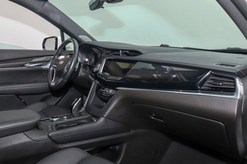 Used 2022 Cadillac XT6 Sport w/ Technology Package image 17