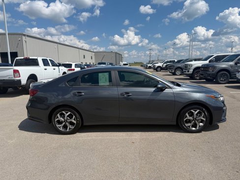 Used 2021 Kia Forte LXS image 31