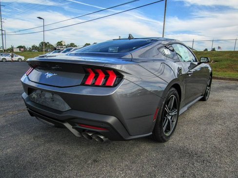 New 2025 Ford Mustang Coupe image 4
