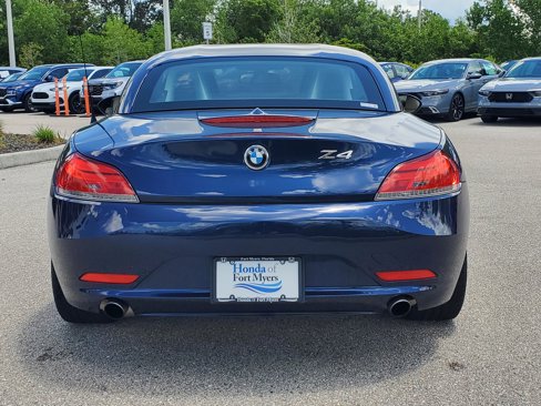 Used 2009 BMW Z4 sDrive35i image 6