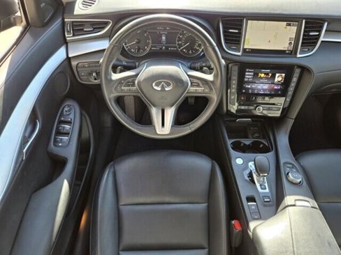 Used 2020 INFINITI QX50 Luxe image 8