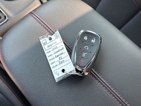 Used 2023 Chevrolet Equinox RS image 33