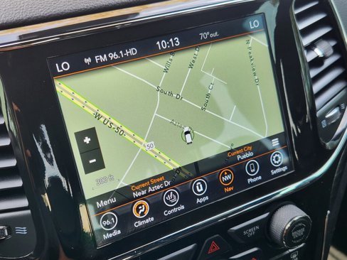 Used 2022 Jeep Grand Cherokee Laredo X image 22