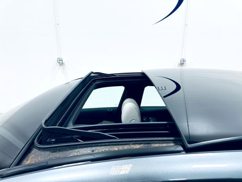 Used 2018 Mercedes-Benz C 300 Sedan image 15
