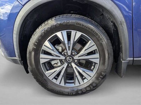 Used 2021 Nissan Rogue SV w/ Premium Package image 21