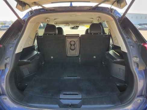 Used 2020 Nissan Rogue SL image 6