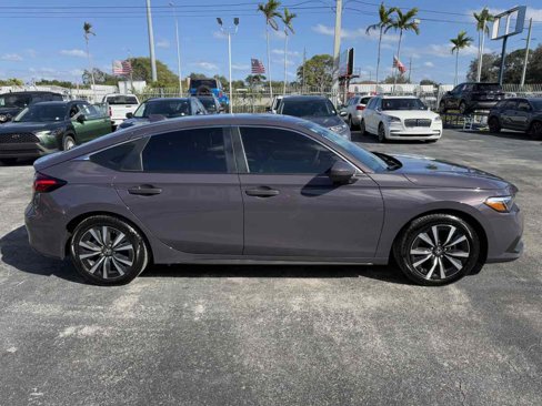 Used 2024 Honda Civic EX-L image 10