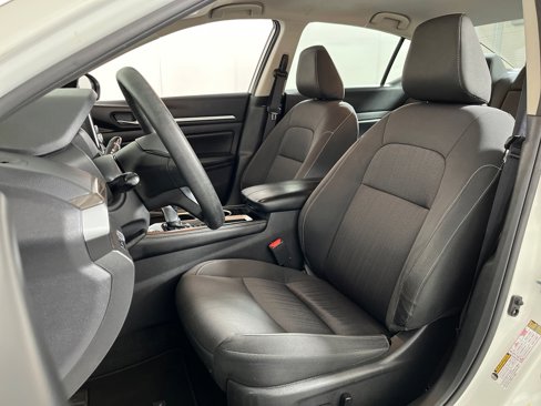 Used 2023 Nissan Altima 2.5 SV image 4