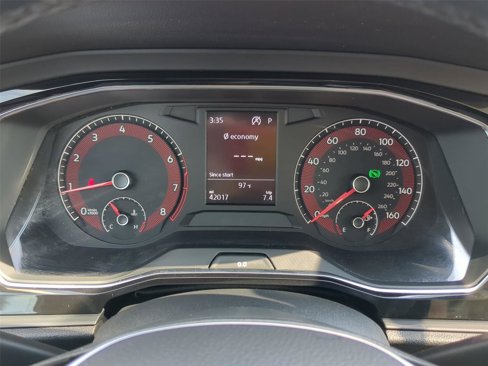 Used 2019 Volkswagen Jetta SE w/ Cold Weather Package image 24