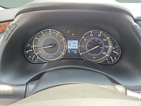 Used 2019 INFINITI QX80 Luxe image 32