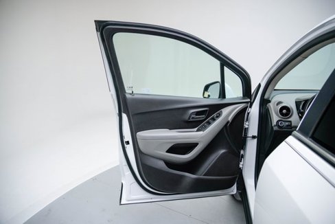 Used 2015 Chevrolet Trax LT w/ LT Plus Package image 22