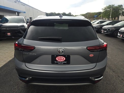 Used 2022 Buick Envision Essence w/ Technology Package I image 5