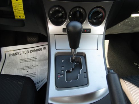 Used 2011 MAZDA MAZDA3 i Touring image 24