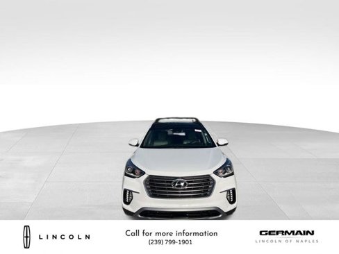 Used 2018 Hyundai Santa Fe Limited image 2