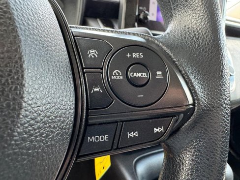 Used 2024 Toyota Corolla LE image 17