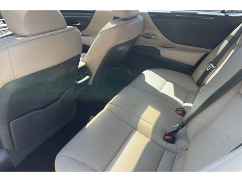 Used 2020 Lexus ES 350 w/ Premium Package image 13