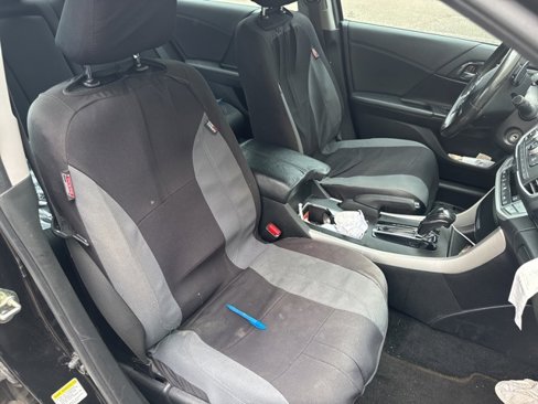 Used 2015 Honda Accord Sport image 3