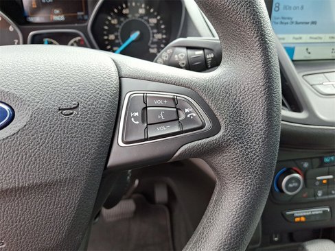 Used 2019 Ford Escape SE image 18